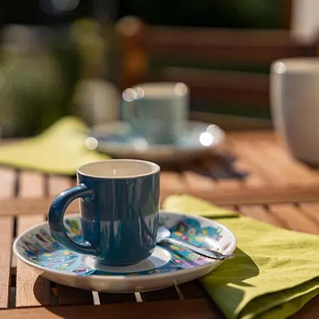 Rozi's Vacation In Feriehus